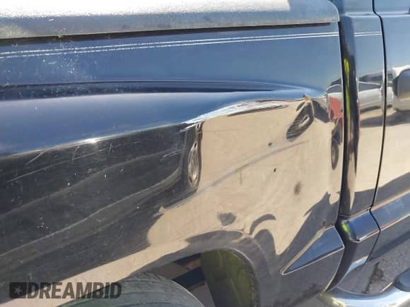 2005 Dodge Dakota SLT with VIN 1D7HE48N85S330207, listed as a IAAI auction lot 42632279 with 196,319 mi miles and . Bid and sale history available at DreamBid. Image 6.