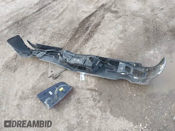 2018 Ram 1500 Big Horn with VIN 1C6RR7GT6JS296208, listed as a IAAI auction lot 41546701 with 47,643 mi miles and . Bid and sale history available at DreamBid. Image 12.