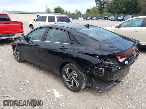 2024 Hyundai Elantra SEL с VIN KMHLS4DG0RU641320, выставлен на аукционе Copart как лот 81651935 с пробегом 29 128 миль миль и Списание • Salvage title. История ставок и продаж доступна на DreamBid. Изображение 2.