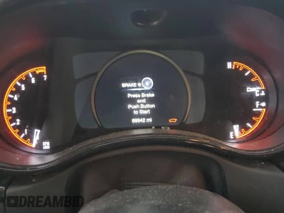 2022 Dodge Durango SXT with VIN 1C4RDHAG1NC131465, listed as a Copart auction lot 47229315 with 69,942 mi miles and Clean title. Bid and sale history available at DreamBid. Image 9.