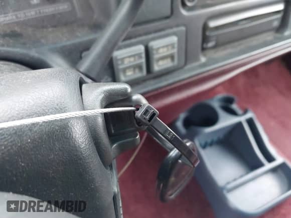 1999 Chevrolet Tahoe с VIN 1GNEK13RXXJ374207, выставлен на аукционе IAAI как лот 43368203 с пробегом 148 511 миль миль и . История ставок и продаж доступна на DreamBid. Изображение 11.