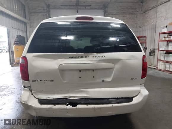 2003 Dodge Caravan Sport с VIN 1D4GP44363B310624, выставлен на аукционе IAAI как лот 42698654 с пробегом 184 366 миль миль и . История ставок и продаж доступна на DreamBid. Изображение 16.