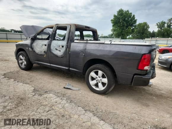 2015 Ram 1500 Express с VIN 1C6RR6FT4FS591794, выставлен на аукционе Copart как лот 64632125 с пробегом Не указан миль и Чистый • Clean title. История ставок и продаж доступна на DreamBid. Изображение 2.
