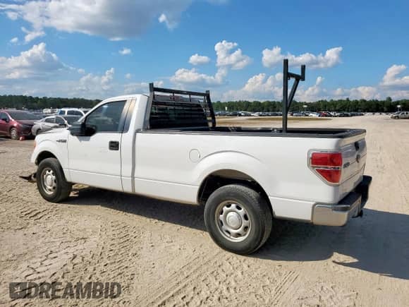 2014 Ford F-150 XL с VIN 1FTNF1CF6EKD20901, выставлен на аукционе Copart как лот 81213335 с пробегом 192 191 миль миль и Списание • Salvage title. История ставок и продаж доступна на DreamBid. Изображение 2.