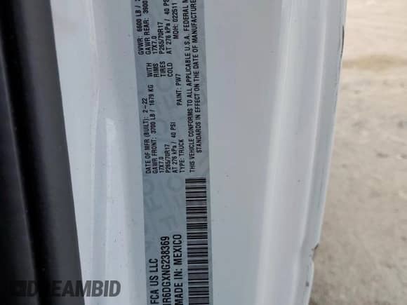 2022 Ram 1500 Tradesman z VIN 3C6JR6DGXNG238369, wystawiony jako Copart lot #68370815 z przebiegiem 56 680 mil mil oraz Szkoda całkowita • Salvage title. Historia ofert i sprzedaży dostępna na DreamBid. Obrazek 12.