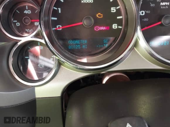 2011 Chevrolet Silverado 1500 LT z VIN 1GCRCSEA6BZ180465, wystawiony jako IAAI lot #42301380 z przebiegiem 80 825 mil mil oraz . Historia ofert i sprzedaży dostępna na DreamBid. Obrazek 15.