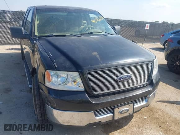 2005 Ford F-150 STX with VIN 1FTRX12WX5NB82892, listed as a IAAI auction lot 42966365 with 243,746 mi miles and . Bid and sale history available at DreamBid. Image 1.
