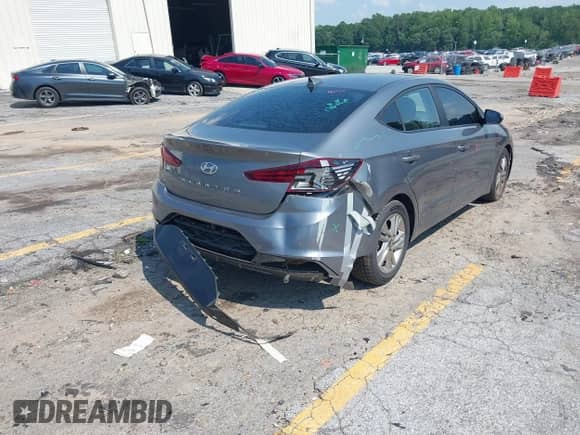 2019 Hyundai Elantra Value Edition z VIN 5NPD84LF3KH426062, wystawiony jako IAAI lot #42560415 z przebiegiem 121 028 mil mil oraz . Historia ofert i sprzedaży dostępna na DreamBid. Obrazek 4.