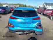 2018 Hyundai Kona Ultimate с VIN KM8K5CA55JU080925, выставлен на аукционе IAAI как лот 43421915 с пробегом 43 820 миль миль и . История ставок и продаж доступна на DreamBid. Изображение 6.