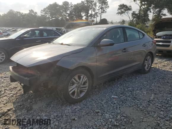 2019 Hyundai Elantra Value Edition с VIN KMHD84LFXKU781733, выставлен на аукционе Copart как лот 80697325 с пробегом 98 196 миль миль и Списание • Salvage title. История ставок и продаж доступна на DreamBid. Изображение 1.