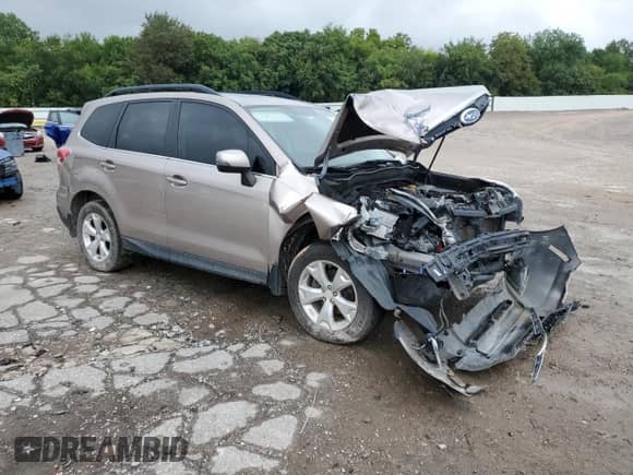 2014 Subaru Forester Touring with VIN JF2SJAMC8EH500918, listed as a Copart auction lot 70511065 with 118,054 mi miles and Salvage title. Bid and sale history available at DreamBid. Image 4.