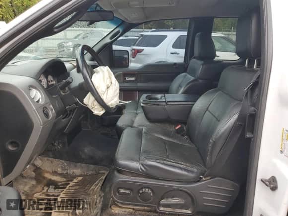 2007 Ford F-150 XLT с VIN 1FTPX14V87FA27105, выставлен на аукционе Copart как лот 82068725 с пробегом Не указан миль и Списание • Salvage title. История ставок и продаж доступна на DreamBid. Изображение 7.