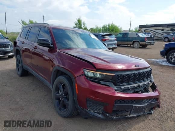 2023 Jeep Grand Cherokee Laredo z VIN 1C4RJJAG0P8797819, wystawiony jako IAAI lot #43174168 z przebiegiem 26 971 mil mil oraz . Historia ofert i sprzedaży dostępna na DreamBid. Obrazek 1.