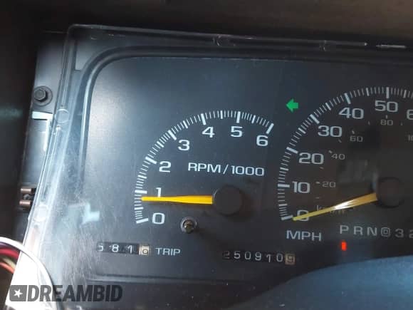 1998 GMC Sierra 1500 с VIN 2GTEK19R0W1515178, выставлен на аукционе IAAI как лот 41423331 с пробегом 250 910 миль миль и . История ставок и продаж доступна на DreamBid. Изображение 7.