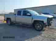 2015 Chevrolet Silverado 1500 LT с VIN 1GCRCREC5FZ305956, выставлен на аукционе IAAI как лот 43114650 с пробегом 64 823 миль миль и . История ставок и продаж доступна на DreamBid. Изображение 1.