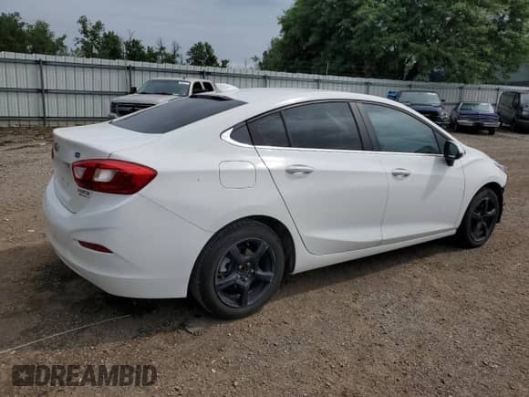 2017 Chevrolet Cruze LT с VIN 1G1BH5SE2H7244705, выставлен на аукционе Copart как лот 62278535 с пробегом 103 363 миль миль и Списание • Salvage title. История ставок и продаж доступна на DreamBid. Изображение 3.
