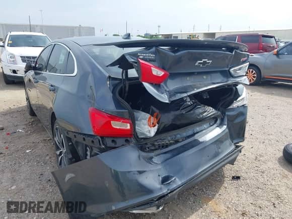 2020 Chevrolet Malibu RS with VIN 1G1ZG5ST7LF045731, listed as a IAAI auction lot 42888155 with 74,012 mi miles and . Bid and sale history available at DreamBid. Image 6.