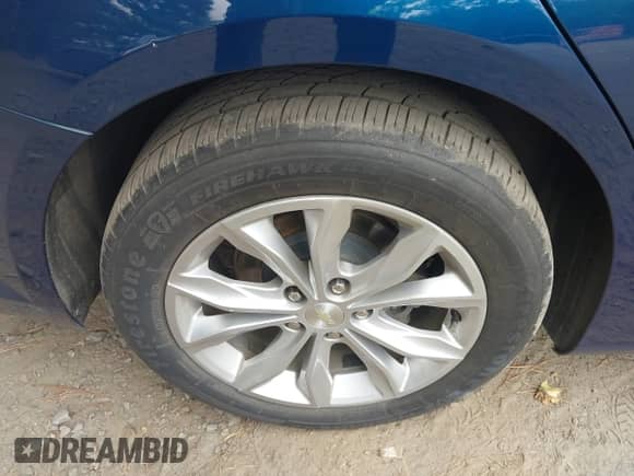 2019 Chevrolet Malibu LT с VIN 1G1ZD5ST3KF197979, выставлен на аукционе IAAI как лот 42892816 с пробегом 92 889 миль миль и . История ставок и продаж доступна на DreamBid. Изображение 17.