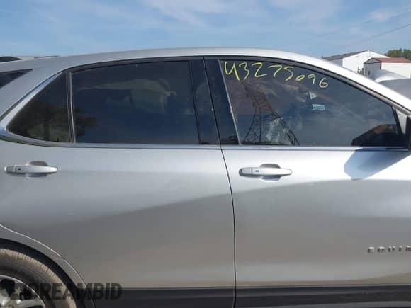 2018 Chevrolet Equinox LT with VIN 3GNAXJEVXJS547045, listed as a IAAI auction lot 43275096 with 145,508 mi miles and . Bid and sale history available at DreamBid. Image 13.