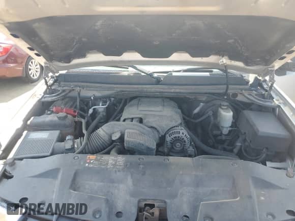 2010 GMC Sierra 1500 SLE with VIN 1GTSCVE04AZ237738, listed as a Copart auction lot 68096295 with 218,858 mi miles and Clean title. Bid and sale history available at DreamBid. Image 11.