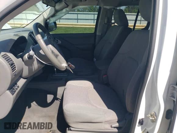 2019 Nissan Frontier SV z VIN 1N6AD0EV1KN881226, wystawiony jako Copart lot #52940635 z przebiegiem 80 112 mil mil oraz Szkoda całkowita • Salvage title. Historia ofert i sprzedaży dostępna na DreamBid. Obrazek 7.