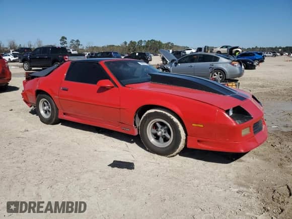 1992 Chevrolet Camaro RS z VIN 1G1FP23E8NL151594, wystawiony jako Copart lot #48551195 z przebiegiem 117 985 mil mil oraz Szkoda całkowita • Salvage title. Historia ofert i sprzedaży dostępna na DreamBid. Obrazek 4.