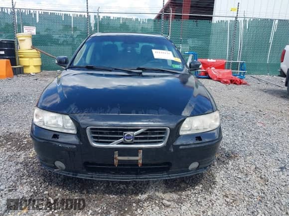 2008 Volvo S60 2.5T с VIN YV1RH592382686756, выставлен на аукционе IAAI как лот 42129235 с пробегом 165 704 миль миль и . История ставок и продаж доступна на DreamBid. Изображение 12.