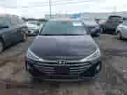 2019 Hyundai Elantra SEL с VIN 5NPD84LF1KH438775, выставлен на аукционе IAAI как лот 42531392 с пробегом 61 780 миль миль и . История ставок и продаж доступна на DreamBid. Изображение 12.