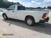 2020 Ram 1500 Tradesman z VIN 3C6JR6DG2LG290088, wystawiony jako Copart lot #89846575 z przebiegiem 155 846 mil mil oraz Czysty tytuł • Clean title. Historia ofert i sprzedaży dostępna na DreamBid. Obrazek 2.