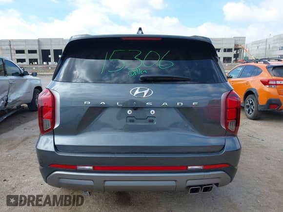 2024 Hyundai Palisade SEL с VIN KM8R24GE1RU723352, выставлен на аукционе IAAI как лот 42592918 с пробегом 36 228 миль миль и . История ставок и продаж доступна на DreamBid. Изображение 17.