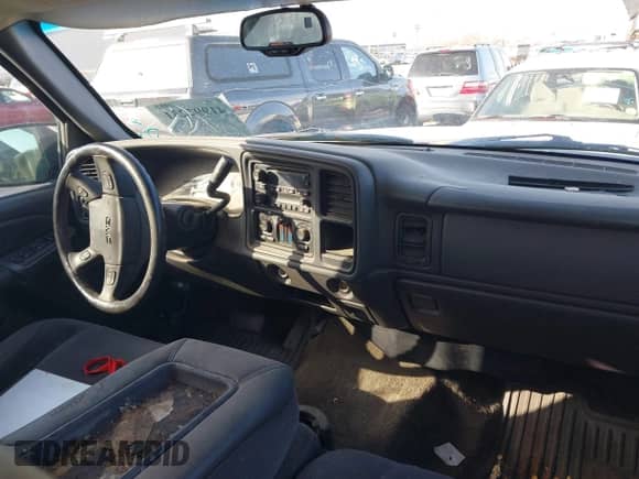 2006 GMC Sierra 1500 SLT with VIN 2GTEK13Z761346124, listed as a IAAI auction lot 41992231 with 265,402 mi miles and . Bid and sale history available at DreamBid. Image 5.