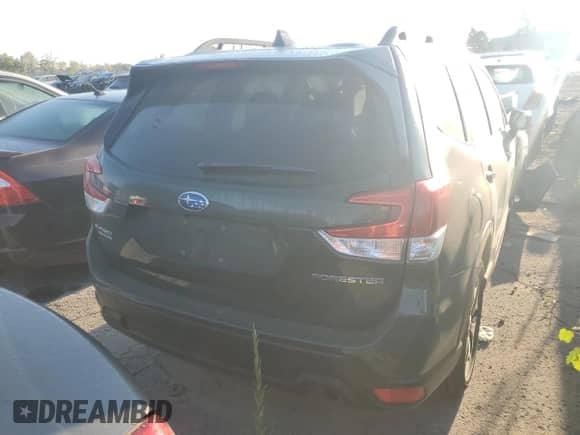 2024 Subaru Forester Premium z VIN JF2SKACC8RH475183, wystawiony jako Copart lot #69498015 z przebiegiem 17 578 mil mil oraz Nie do naprawy • Non repairable. Historia ofert i sprzedaży dostępna na DreamBid. Obrazek 6.