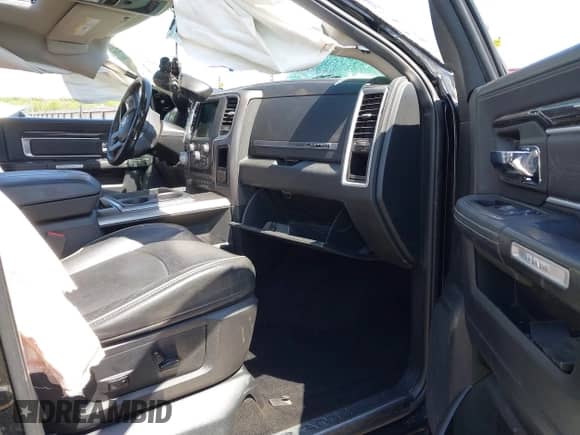 2015 Ram 1500 Laramie Limited with VIN 1C6RR7PT5FS552426, listed as a IAAI auction lot 42039997 with 167,944 mi miles and . Bid and sale history available at DreamBid. Image 5.