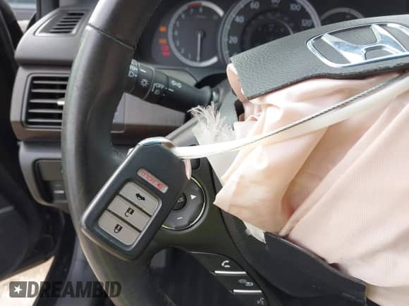 2014 Honda Accord EX-L with VIN 1HGCR2F88EA192072, listed as a IAAI auction lot 43339437 with 112,143 mi miles and . Bid and sale history available at DreamBid. Image 11.