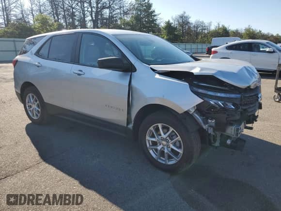 2022 Chevrolet Equinox LS with VIN 3GNAXSEV6NS170421, listed as a Copart auction lot 70524645 with 40,808 mi miles and Salvage title. Bid and sale history available at DreamBid. Image 4.