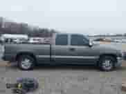 2002 GMC Sierra 1500 SLE z VIN 2GTEC19V321311642, wystawiony jako IAAI lot #41508743 z przebiegiem 262 362 mil mil oraz . Historia ofert i sprzedaży dostępna na DreamBid. Obrazek 13.