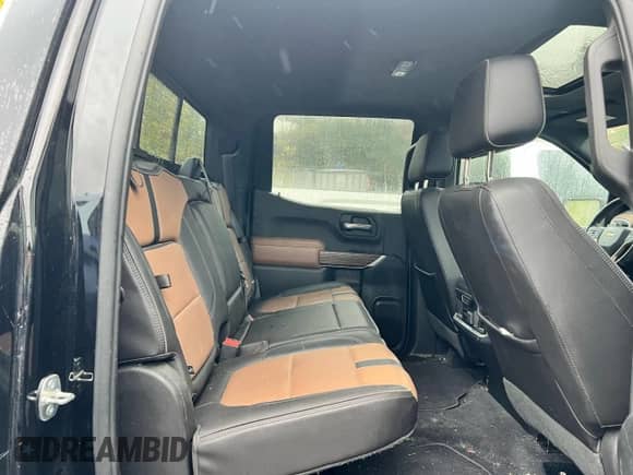 2019 Chevrolet Silverado 1500 High Country с VIN 1GCUYHEL4KZ114156, выставлен на аукционе Copart как лот 89919715 с пробегом 149 699 миль миль и Чистый • Clean title. История ставок и продаж доступна на DreamBid. Изображение 6.