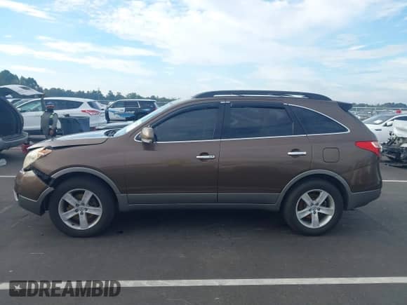 2010 Hyundai Veracruz Limited z VIN KM8NU4CC4AU136743, wystawiony jako IAAI lot #43308276 z przebiegiem 245 778 mil mil oraz . Historia ofert i sprzedaży dostępna na DreamBid. Obrazek 14.