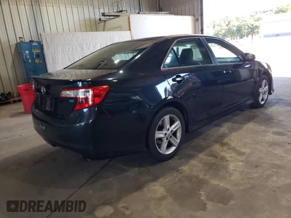 2014 Toyota Camry L с VIN 4T1BF1FK5EU302868, выставлен на аукционе Copart как лот 80936405 с пробегом 269 443 миль миль и Списание • Salvage title. История ставок и продаж доступна на DreamBid. Изображение 3.
