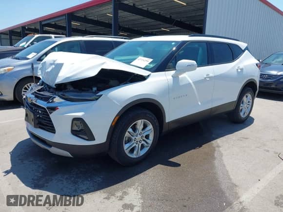 2020 Chevrolet Blazer LT с VIN 3GNKBHRS7LS566540, выставлен на аукционе IAAI как лот 42724299 с пробегом 67 815 миль миль и . История ставок и продаж доступна на DreamBid. Изображение 18.