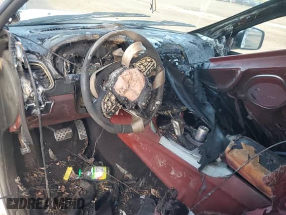 2018 Jeep Grand Cherokee Trackhawk z VIN 1C4RJFN9XJC223905, wystawiony jako Copart lot #68911585 z przebiegiem Nie podano mil oraz Czysty tytuł • Clean title. Historia ofert i sprzedaży dostępna na DreamBid. Obrazek 8.