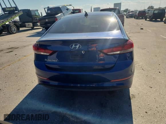2017 Hyundai Elantra SE z VIN 5NPD84LF1HH165684, wystawiony jako Copart lot #86662765 z przebiegiem 103 079 mil mil oraz Szkoda całkowita • Salvage title. Historia ofert i sprzedaży dostępna na DreamBid. Obrazek 6.