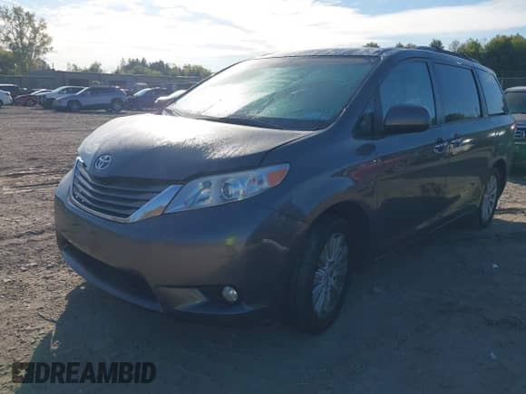 2012 Toyota Sienna XLE with VIN 5TDDK3DC5CS030615, listed as a IAAI auction lot 43358740 with 151,165 mi miles and . Bid and sale history available at DreamBid. Image 18.
