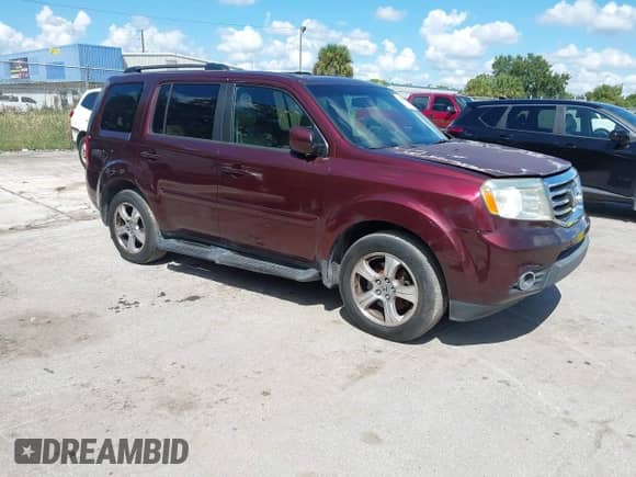 2013 Honda Pilot EX-L with VIN 5FNYF3H55DB018083, listed as a IAAI auction lot 43298601 with 240,471 mi miles and . Bid and sale history available at DreamBid. Image 1.
