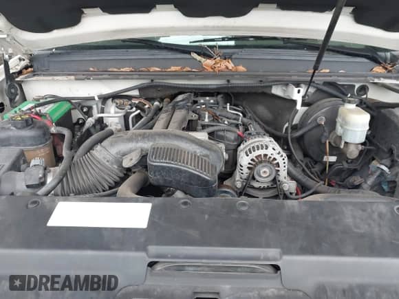 2011 Cadillac Escalade Premium with VIN 1GYS3CEF0BR130853, listed as a IAAI auction lot 43420315 with 207,799 mi miles and . Bid and sale history available at DreamBid. Image 10.