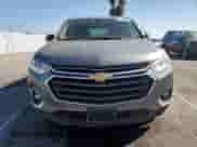 2018 Chevrolet Traverse LT Cloth z VIN 1GNERGKW3JJ218703, wystawiony jako Copart lot #87128365 z przebiegiem 172 225 mil mil oraz Czysty tytuł • Clean title. Historia ofert i sprzedaży dostępna na DreamBid. Obrazek 5.