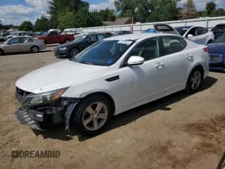 2014 Kia Optima LX с VIN 5XXGM4A73EG280959, выставлен на аукционе Copart как лот 71079915 с пробегом 177 242 миль миль и Списание • Salvage title. История ставок и продаж доступна на DreamBid. Изображение 1.