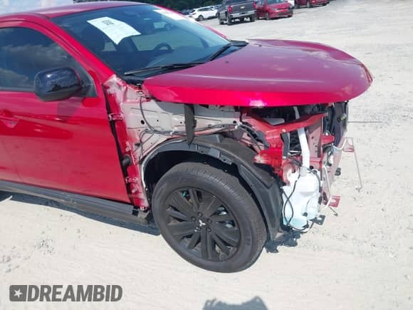 2025 Mitsubishi Outlander S с VIN JA4ARUAU9SU007232, выставлен на аукционе IAAI как лот 43159740 с пробегом 278 миль миль и . История ставок и продаж доступна на DreamBid. Изображение 20.