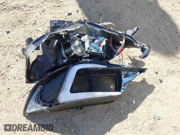 2014 Subaru WRX WRX STI z VIN JF1GV8J65EL007913, wystawiony jako IAAI lot #42249324 z przebiegiem 102 457 mil mil oraz . Historia ofert i sprzedaży dostępna na DreamBid. Obrazek 12.