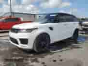 2022 Land Rover Range Rover Sport HST z VIN SALWS2RU8NA233592, wystawiony jako Copart lot #52373495 z przebiegiem 52 897 mil mil oraz Szkoda całkowita • Salvage title. Historia ofert i sprzedaży dostępna na DreamBid. Obrazek 1.